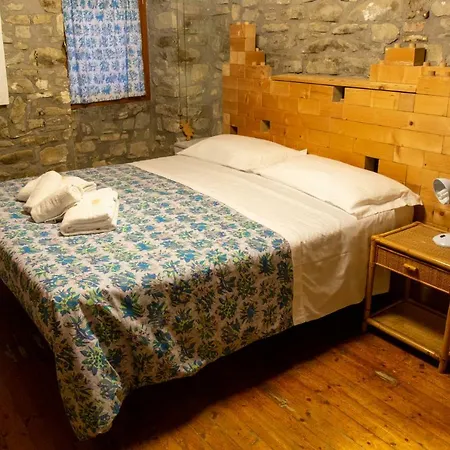 Libera Universita Di Alcatraz Country house